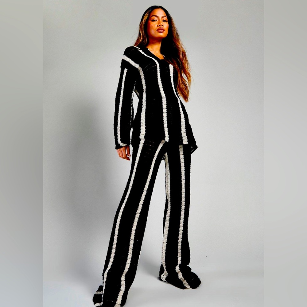 Boohoo stripped knitted co-ord set